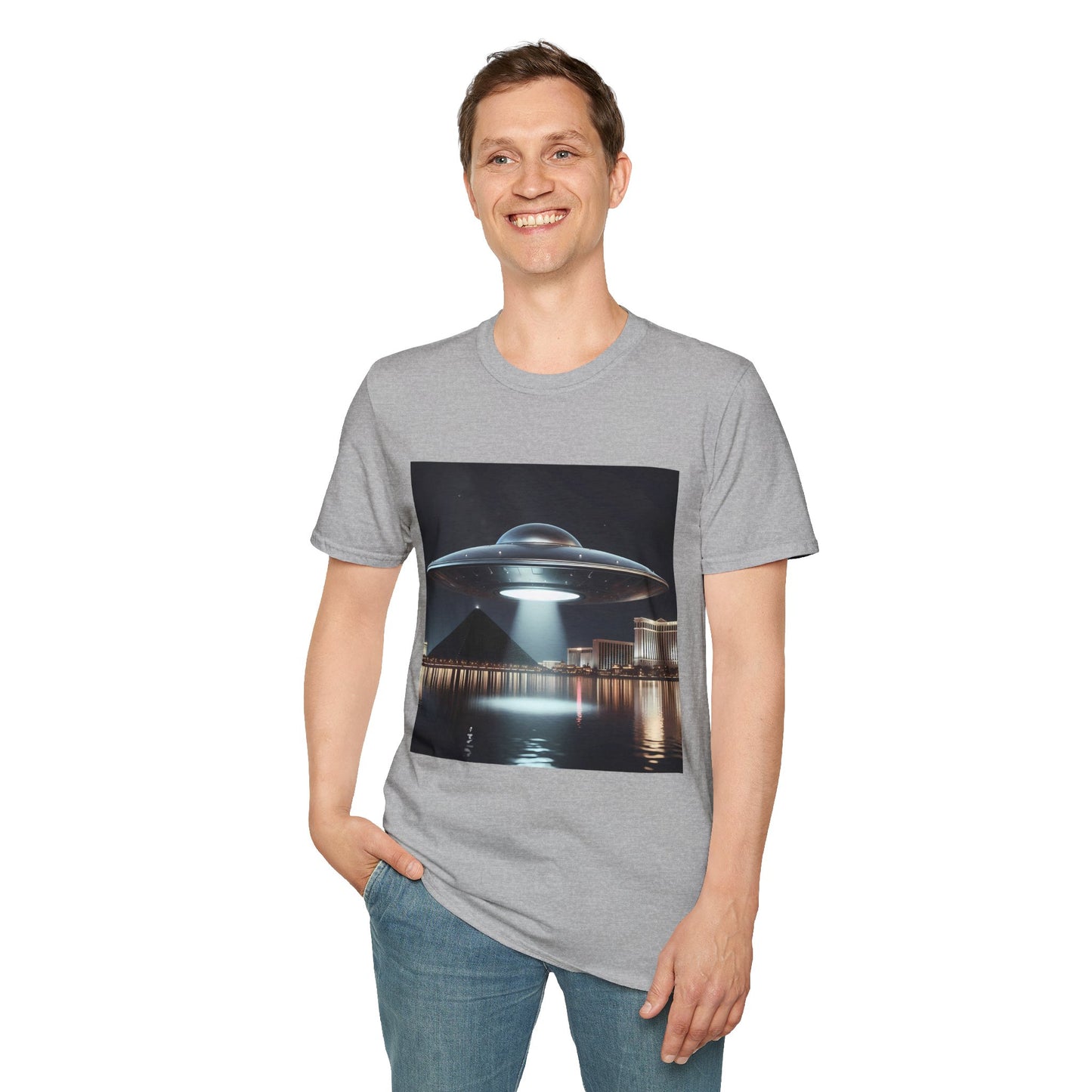 Vintage UFO Graphic Unisex T-Shirt, Retro Tee for Sci-Fi Lovers, Gift for Space Enthusiasts, Cool Alien Design, Unique Casual Wear