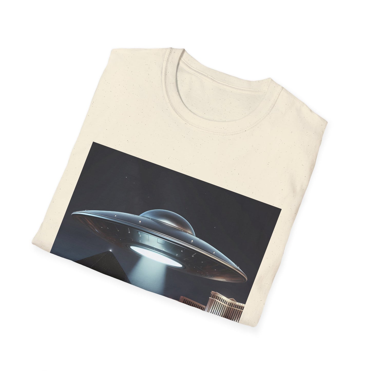 Vintage UFO Graphic Unisex T-Shirt, Retro Tee for Sci-Fi Lovers, Gift for Space Enthusiasts, Cool Alien Design, Unique Casual Wear