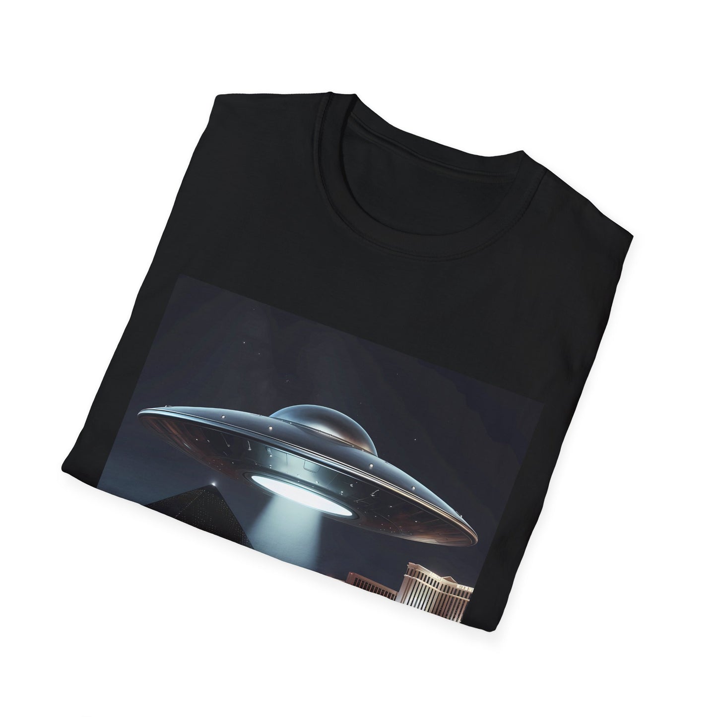 Vintage UFO Graphic Unisex T-Shirt, Retro Tee for Sci-Fi Lovers, Gift for Space Enthusiasts, Cool Alien Design, Unique Casual Wear