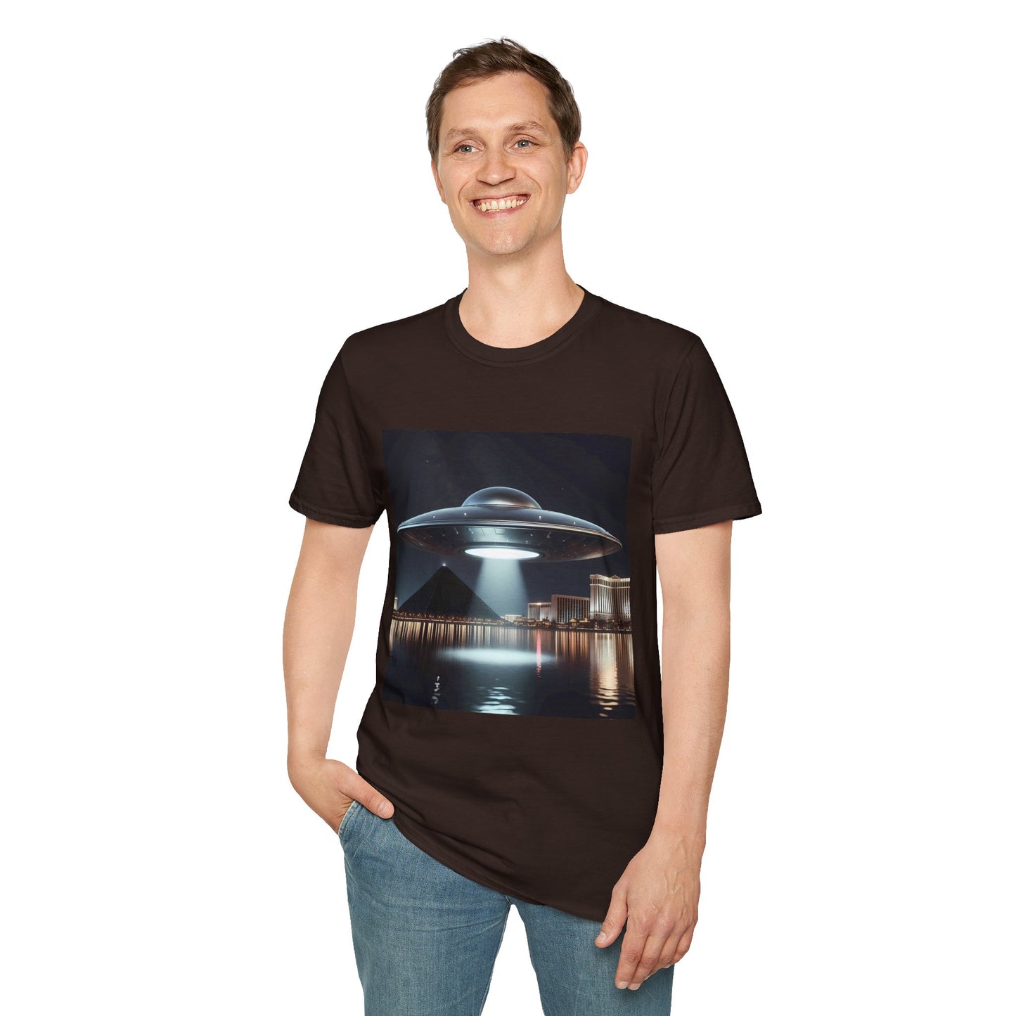 Vintage UFO Graphic Unisex T-Shirt, Retro Tee for Sci-Fi Lovers, Gift for Space Enthusiasts, Cool Alien Design, Unique Casual Wear