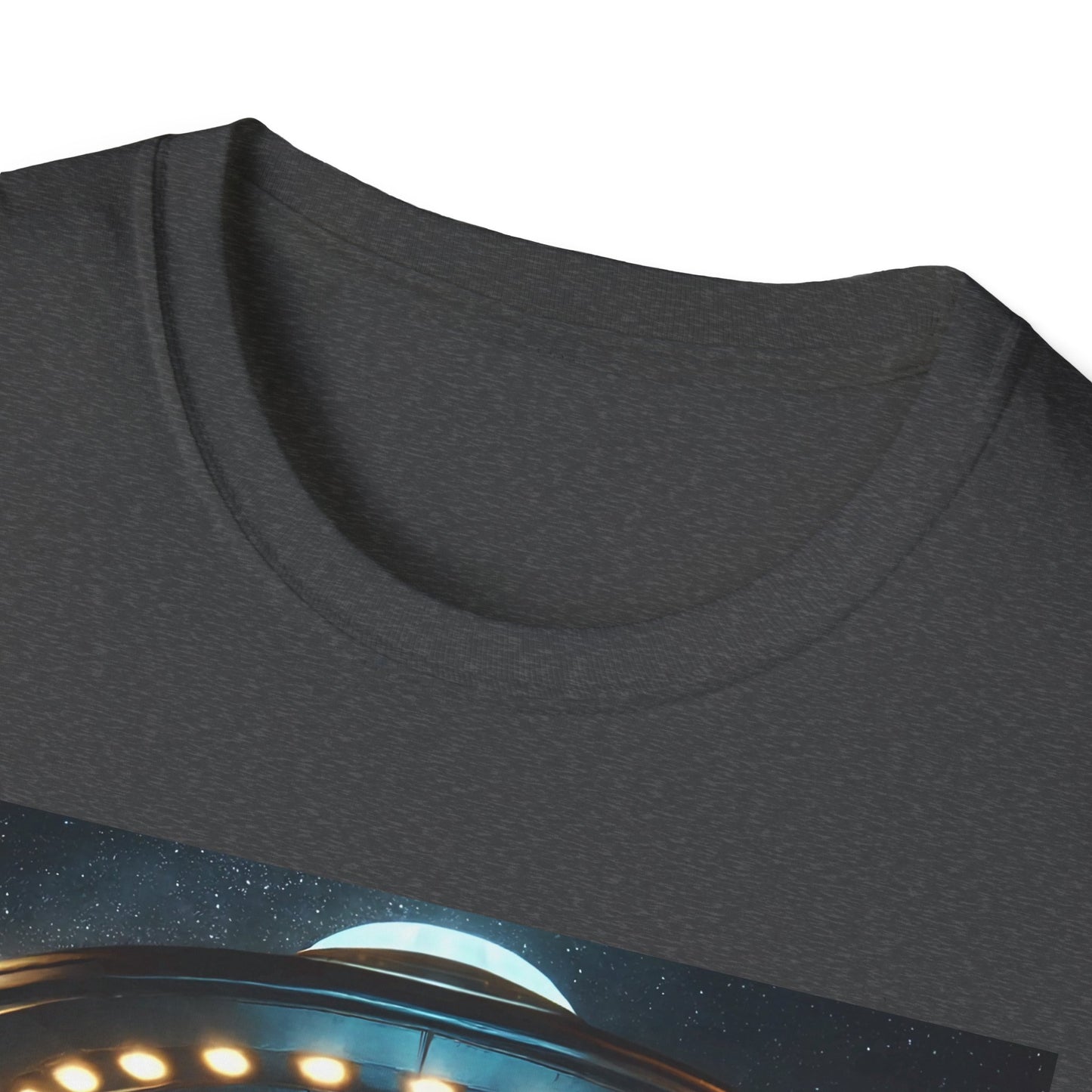 Retro Sci-Fi Unisex T-Shirt, Alien Design Shirt, Gift for Space Lovers, Cool Graphic Tee, Perfect for Sci-Fi Fans, Casual Wear