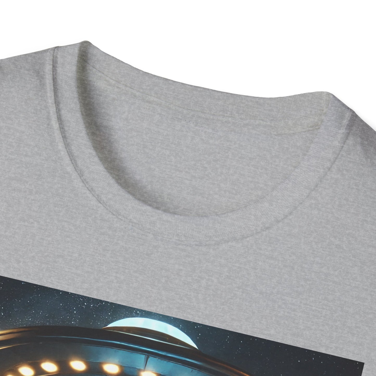 Retro Sci-Fi Unisex T-Shirt, Alien Design Shirt, Gift for Space Lovers, Cool Graphic Tee, Perfect for Sci-Fi Fans, Casual Wear