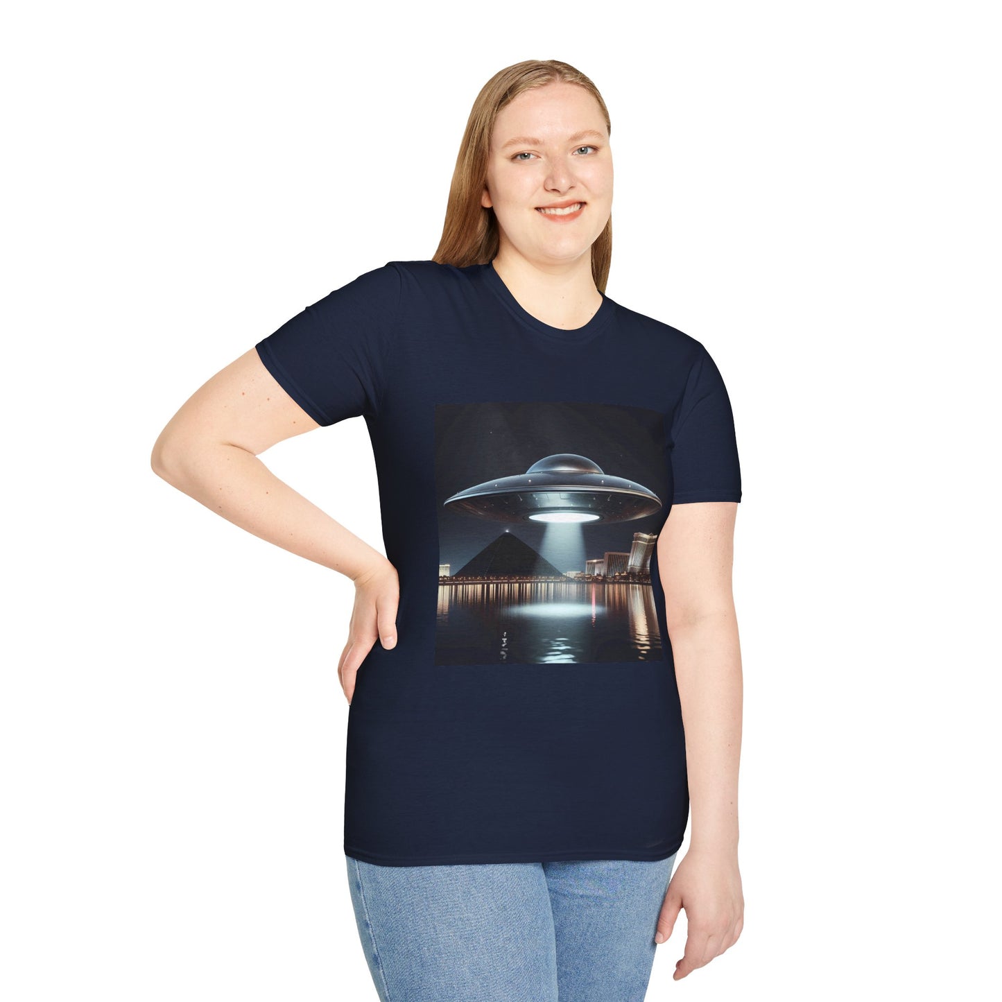 Vintage UFO Graphic Unisex T-Shirt, Retro Tee for Sci-Fi Lovers, Gift for Space Enthusiasts, Cool Alien Design, Unique Casual Wear